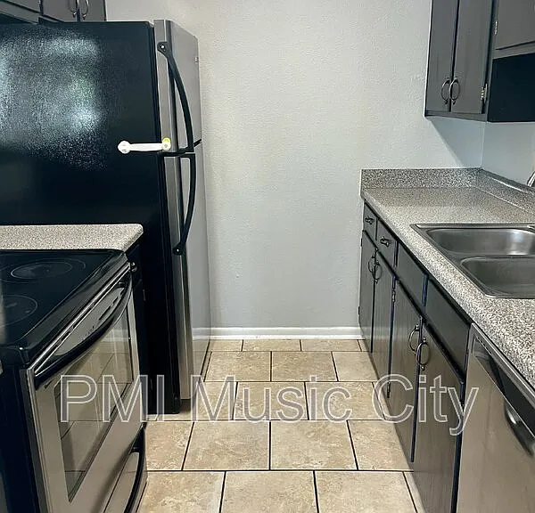 810 Bellevue Rd #272 — Photo 6
