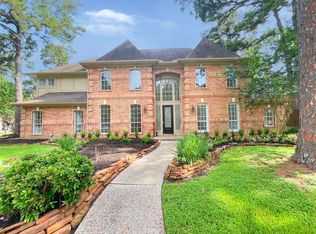 1810 Seven Maples Dr, Kingwood, TX 77345