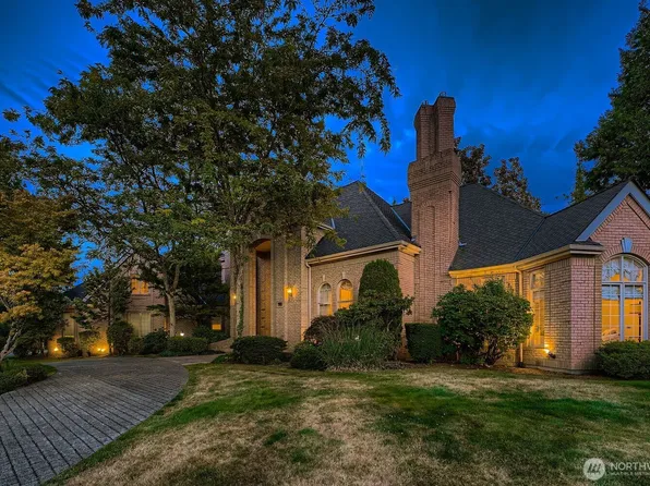 17239 NE 126th Place, Redmond, WA 98052