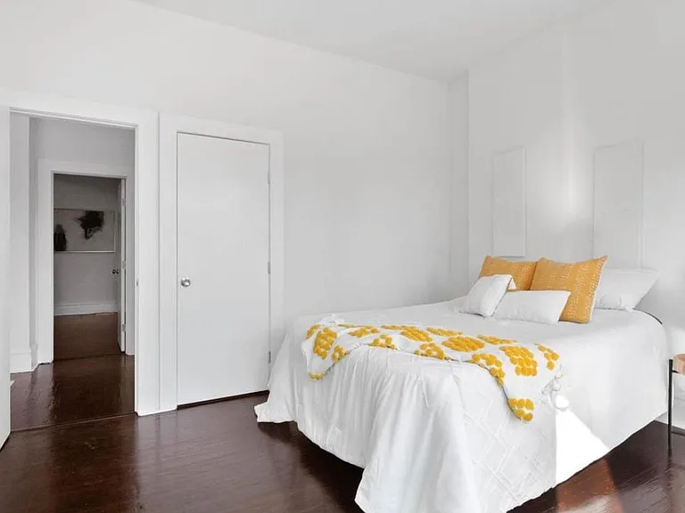 6059 McPherson Ave — Photo 8