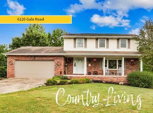 6120 Gale Rd SW, Pataskala, OH 43062