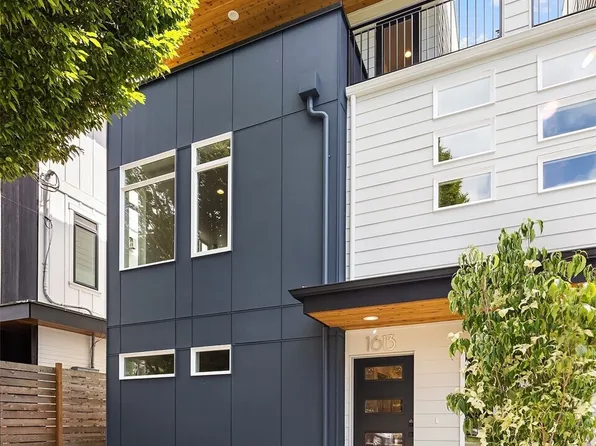 1613 N 50th Street, Seattle, WA 98103