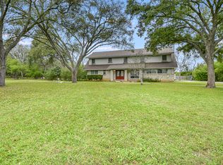 203 Shavano Dr, Shavano Park, TX 78231