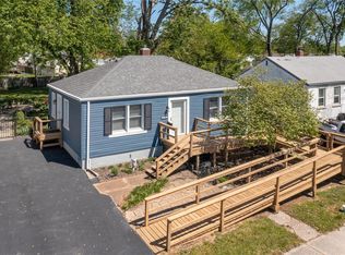 212 Bonds Ave, East Alton, IL