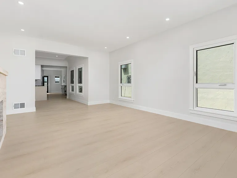 8442 W 4th St #B — Photo 27