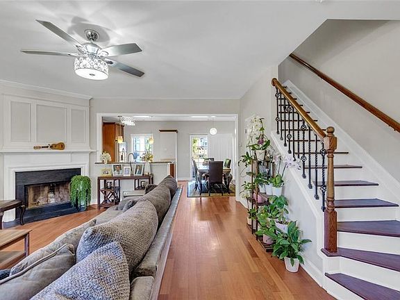 4th image of 13300 Morris Rd Unit 4