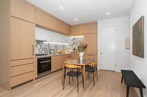 Rented by Living New York | media 3