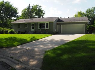1110 16th St SW, Owatonna, MN 55060