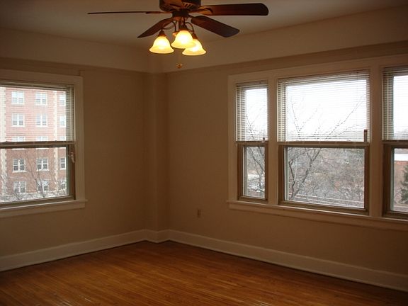5th image of 1130 Parker St APT 707