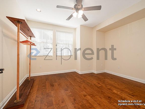 3rd image of 1424 Thomas Ave