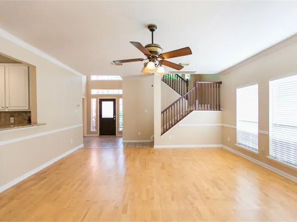 13630 Country Green Ct, Houston, TX 77059