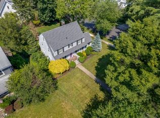 31 Red Rd, Chatham, NJ 07928