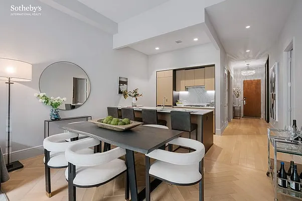 215 East 19th Street #2A in Gramercy Park, Manhattan