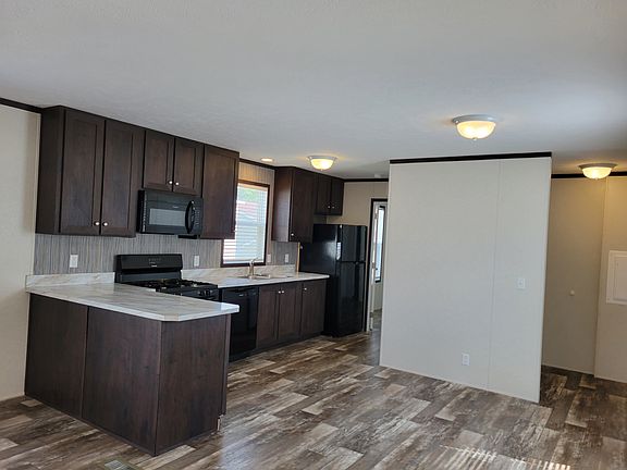 2nd image of 38000 Le Chateau Blvd #211