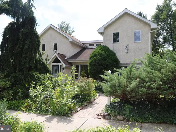 1775 Euclid Ave, Bethlehem, PA 18018