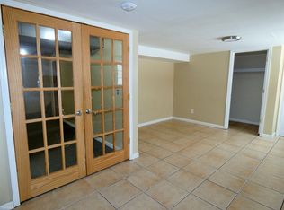 5710 King James Ln, Waterford, MI 48327