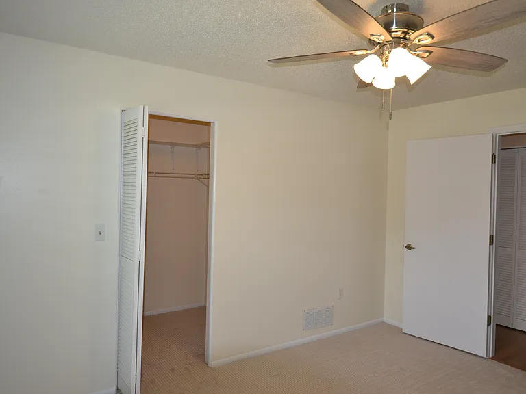 4814 Grist Mill Cir — Photo 26