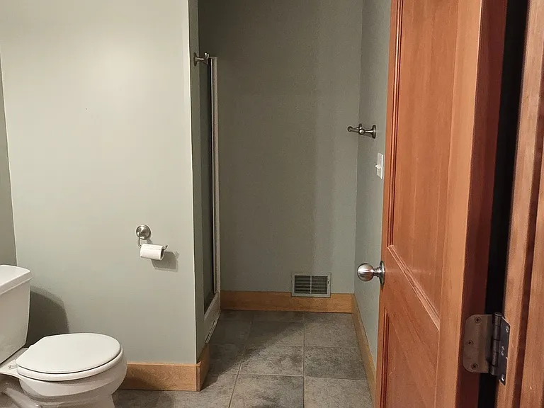 28490 Van Blarcum Ave — Photo 8