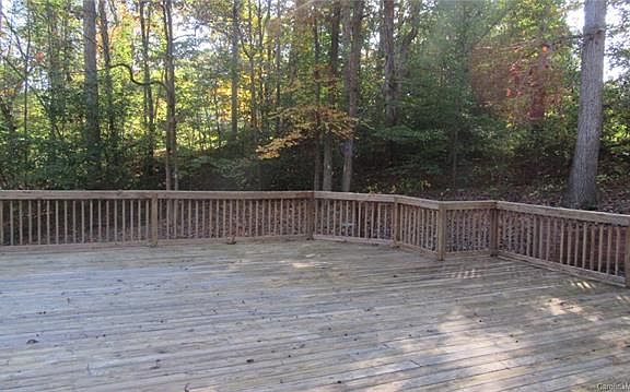 4th image of 3306 Windsor Pl