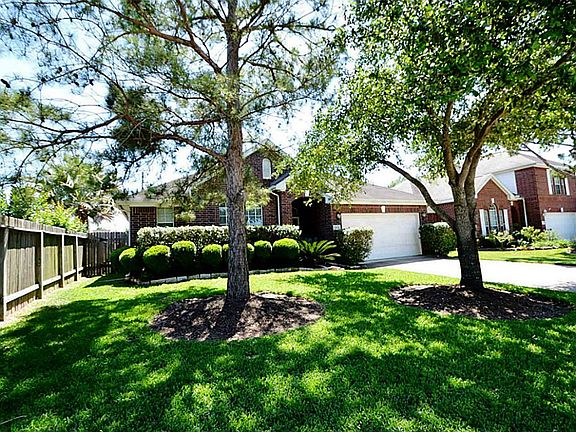 3rd image of 23631 River Place Dr