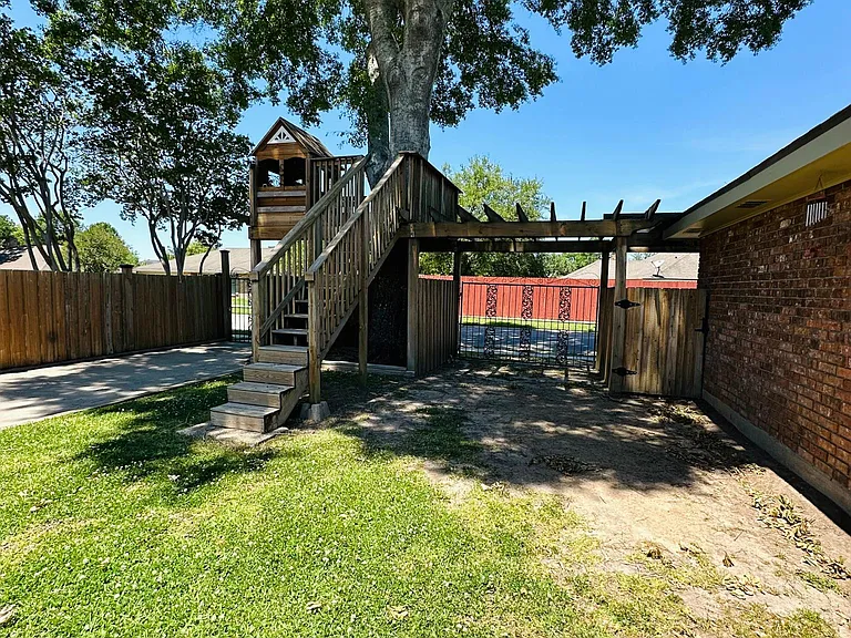 402 Quail Dr — Photo 7
