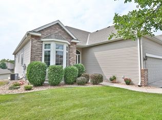 11363 Hillcrest Dr N, Champlin, MN 55316
