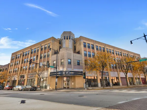 1645 W School St APT 409, Chicago, IL 60657