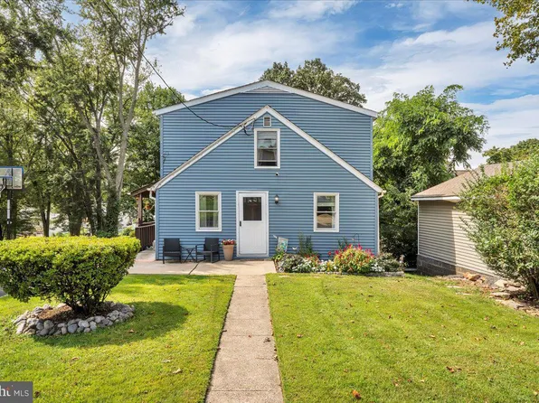 611 Rosewood Ave, Feasterville, PA 19053