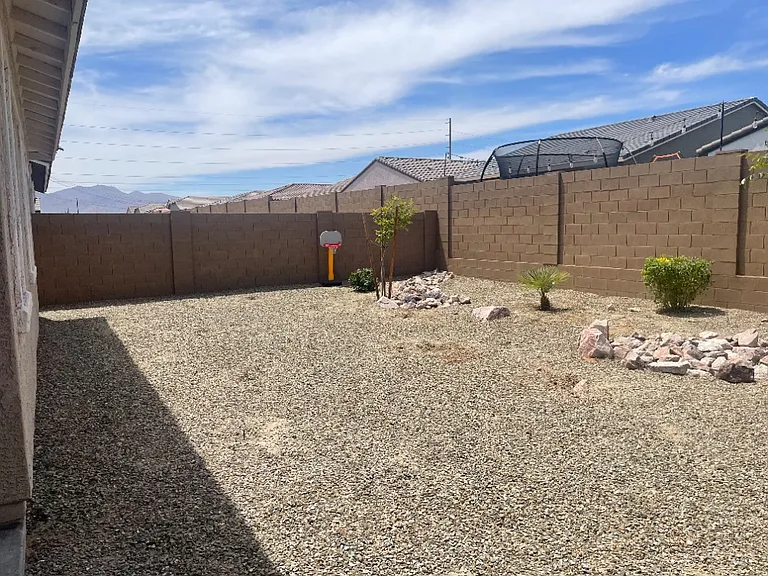 16820 W Echo Ln — Photo 19
