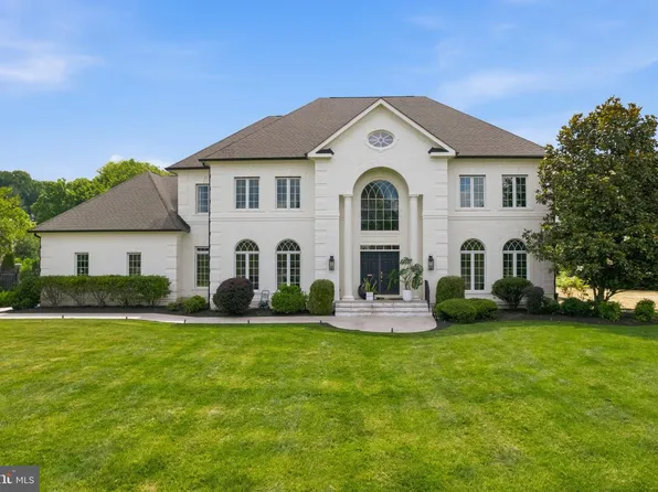 40163 Beacon Hill Dr, Leesburg, VA 20176