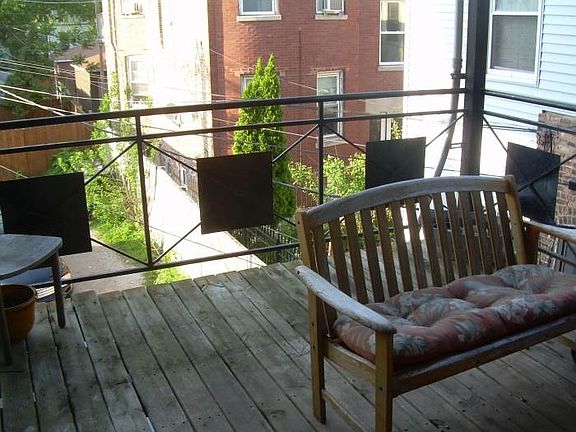 4th image of 3230 W Fullerton Ave APT 3