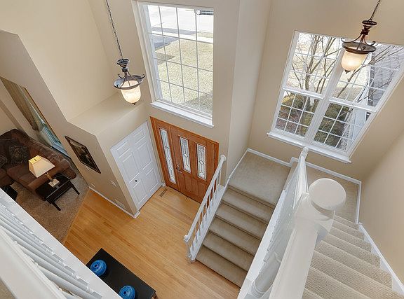 4th image of 247 Cedarfield Dr