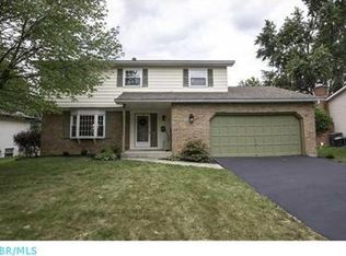 6313 Skywae Dr, Columbus, OH 43229