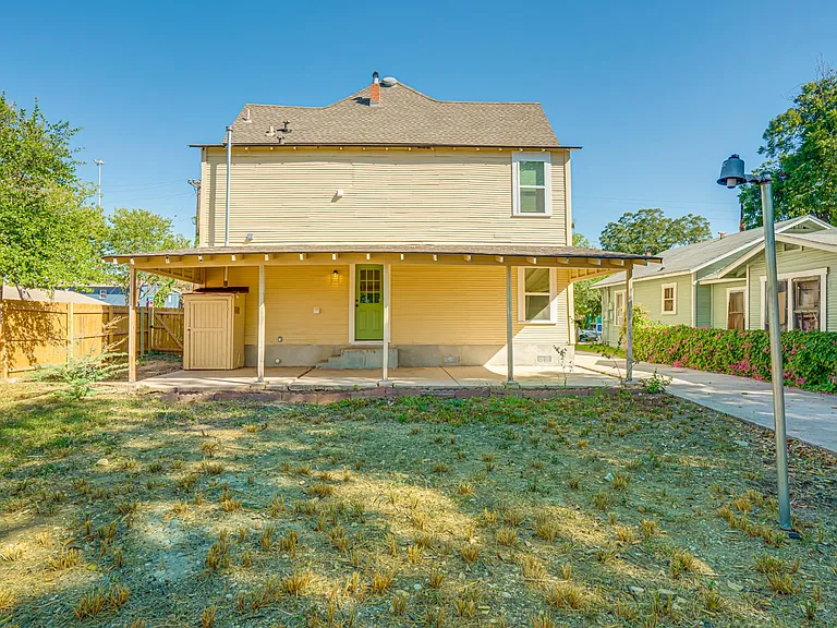530 Pruitt Ave — Photo 16