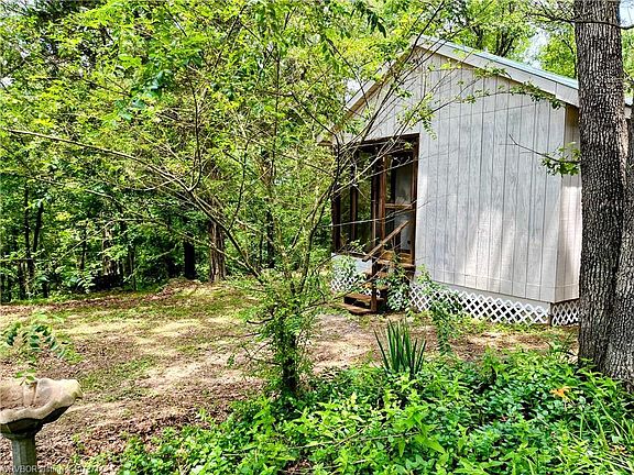 4th image of 10523 Mountain Rd