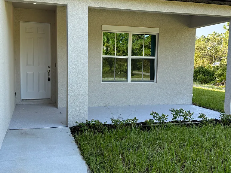 1026 Grant Blvd — Photo 2