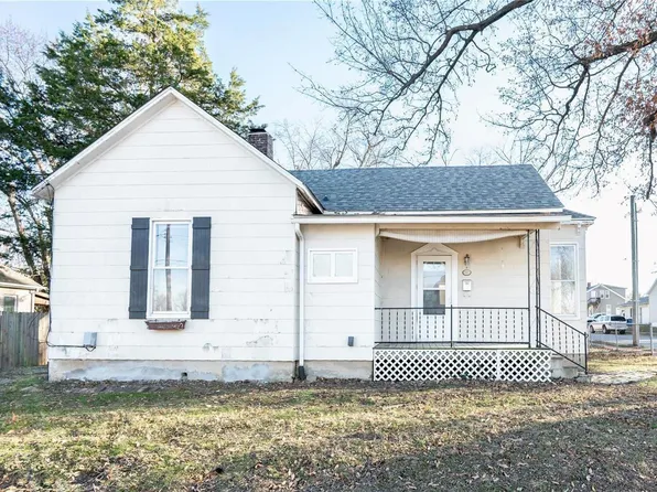 122 N Orient St, Collinsville, IL 62234