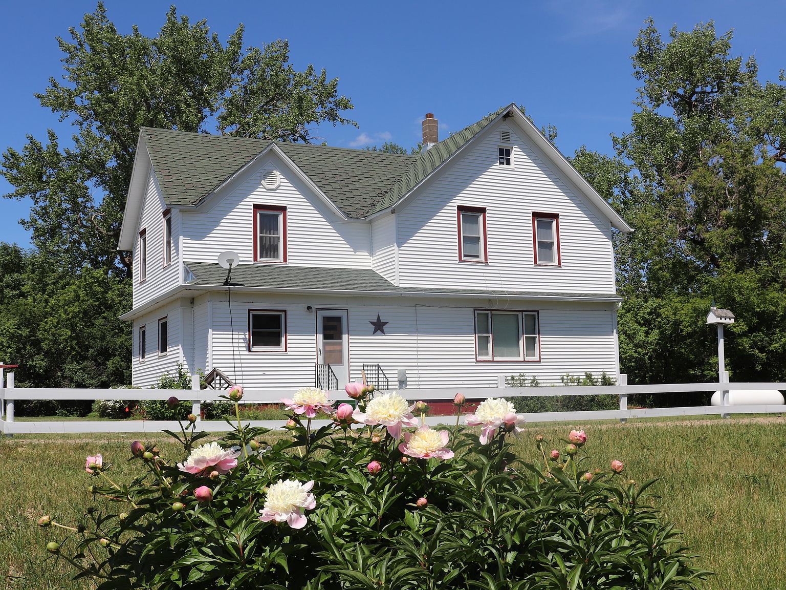 7427 114th Ave NE, Fairdale, ND 58229 Zillow