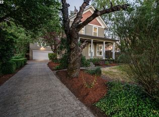 9644 SW 48th Ave, Portland, OR 97219