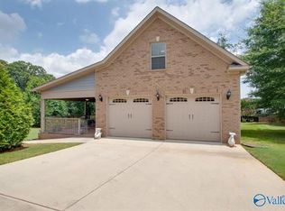 217 Buddy Tate Ln, Meridianville, AL 35759