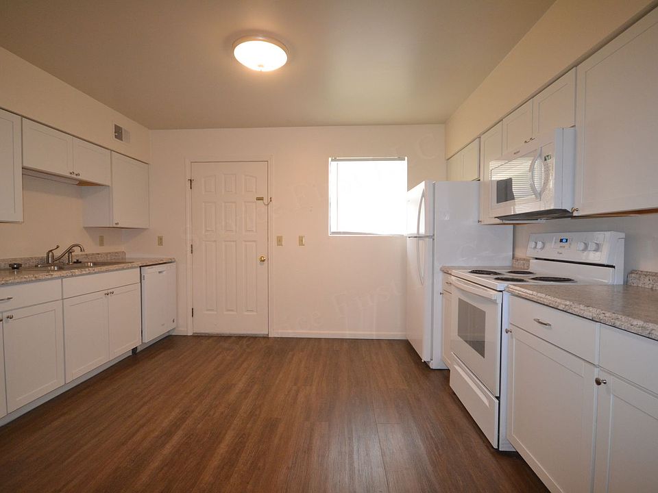 1st image of 906 S Pike Ave APT A