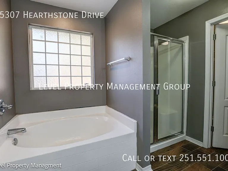 15307 Hearthstone Dr — Photo 10