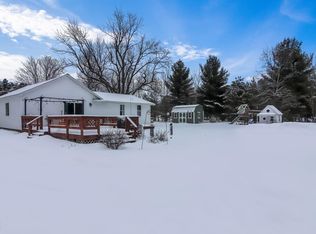 14675 Homestead Rd, Beulah, MI 49617
