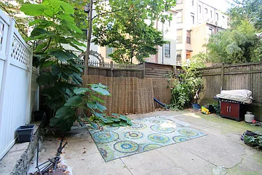 Rented by JK Dansar Corp