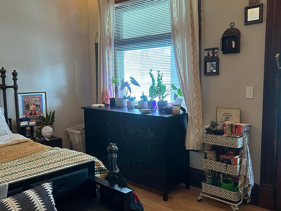 1st image of 735 Dennison Ave APT A