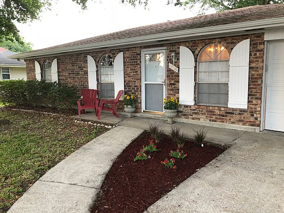 3rd image of 1429 Orchid Dr