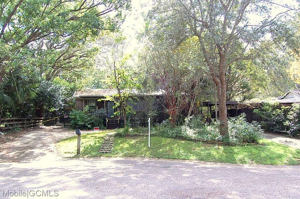 526 Grand Ave, Fairhope, AL 36532 Zillow