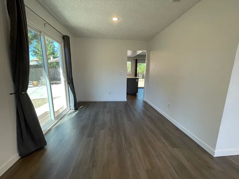 33 Briarwood Ct — Photo 8
