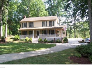 4402 Oakview Dr, Trinity, NC 27370