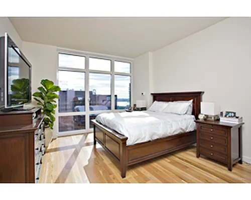 Sold by Corcoran | media 29